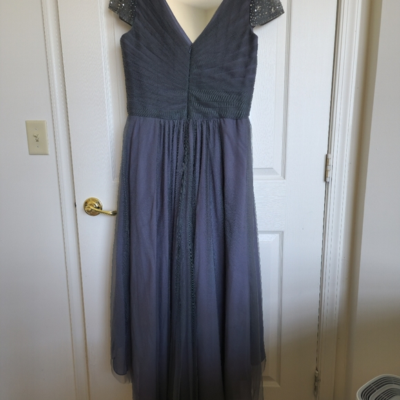 Evening gown - Picture 2 of 3